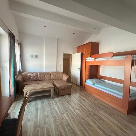 Appartement Holiday + Villa Theresa Kaprun Extérieur photo